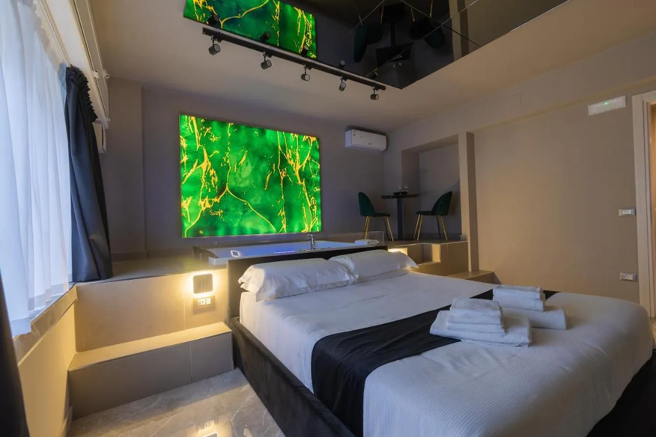 Maximum Exclusive Suite & Spa Palermo Gasthof
